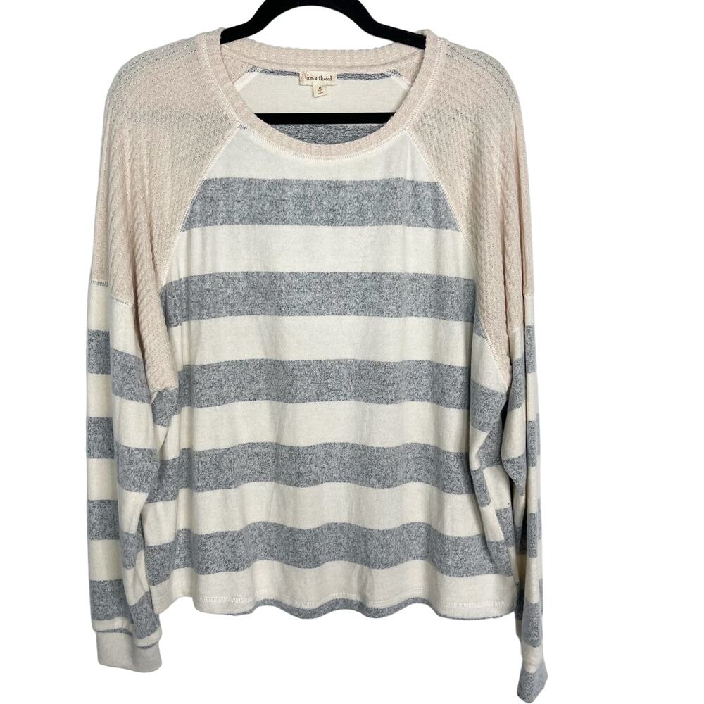 New Hem & Thread Medium M Cream Gray Striped Raglan Long Sleeve Knit Top Crew
